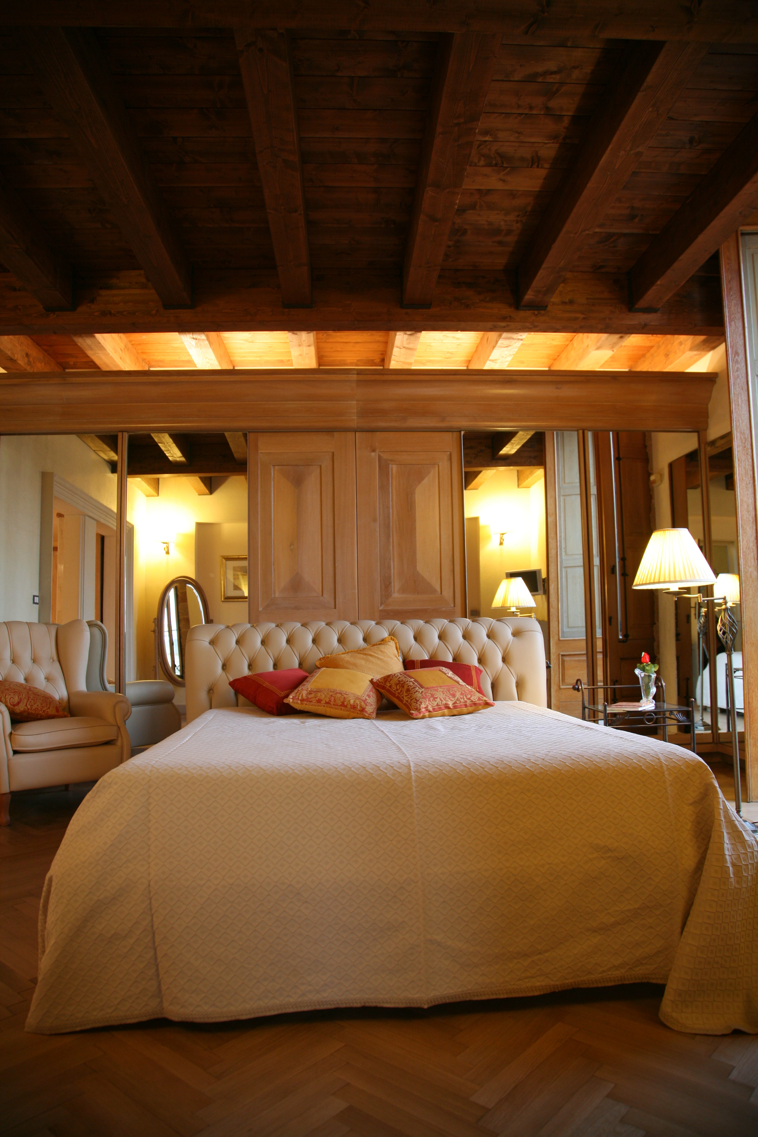 Suite del Castello Castriota Scanderbeg - Dimora Storica 1485